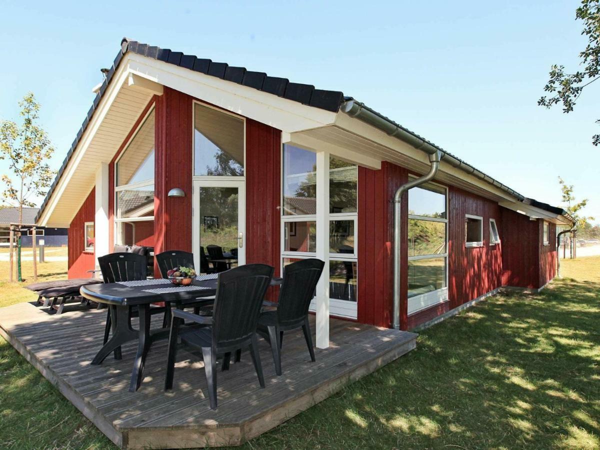 Three-Bedroom Holiday Home In Grossenbrode 1 Extérieur photo